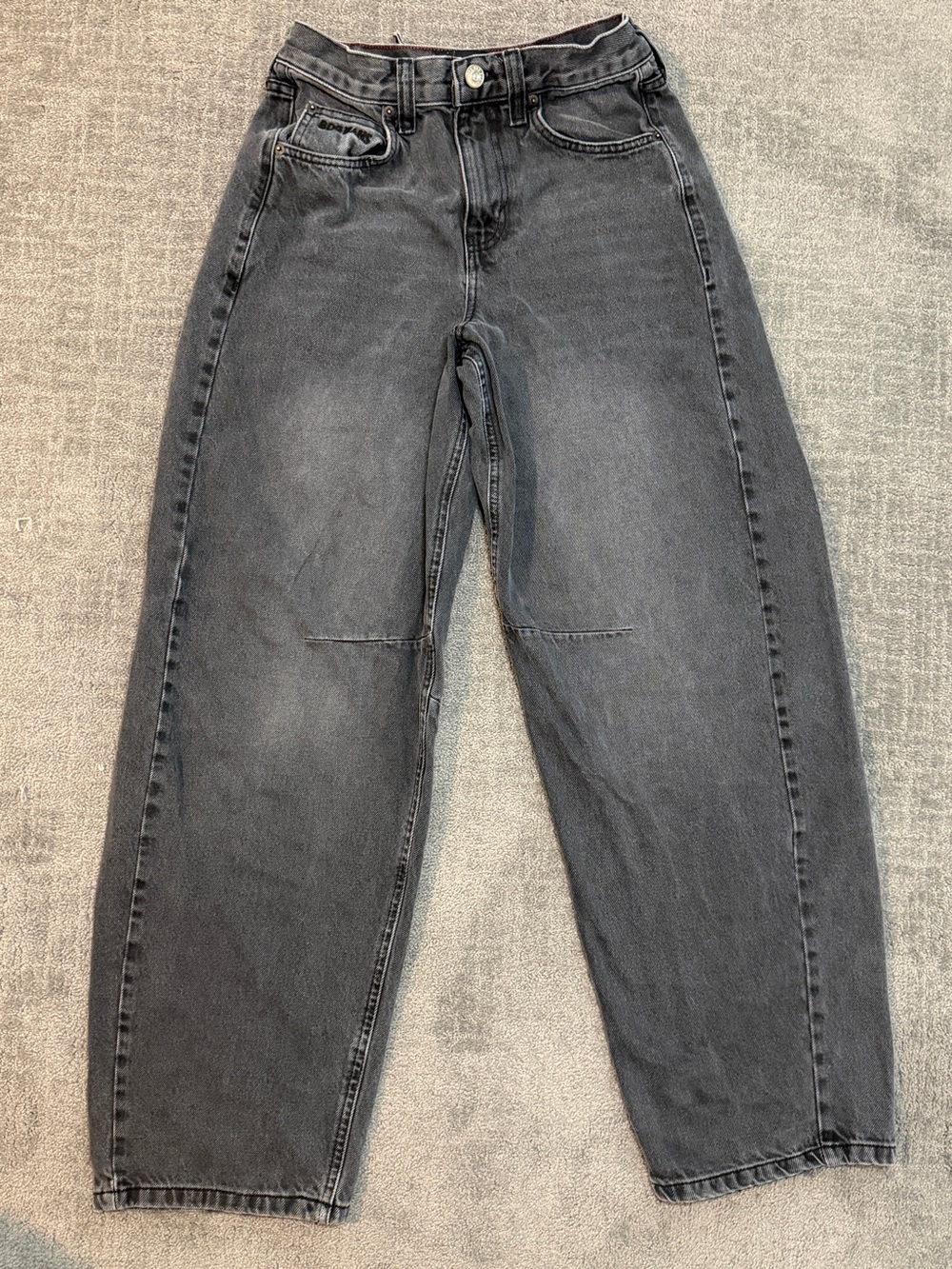 BDG Logan Buckle Baggy Barrel Jeans